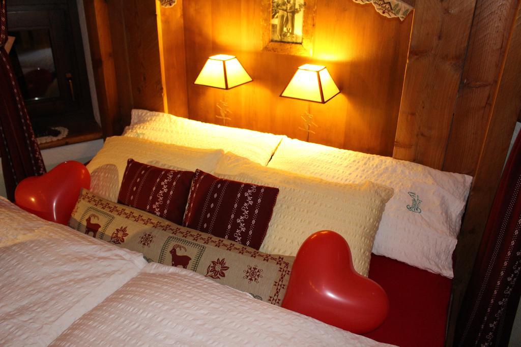 Hotel Meuble Gorret Breuil-Cervinia Szoba fotó