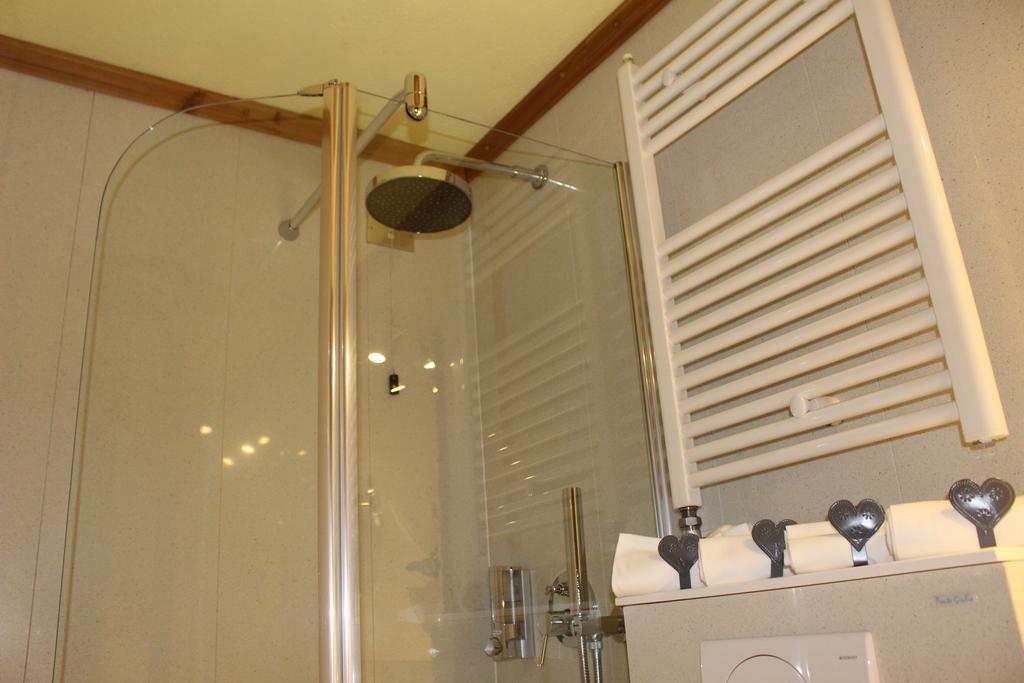 Hotel Meuble Gorret Breuil-Cervinia Kültér fotó
